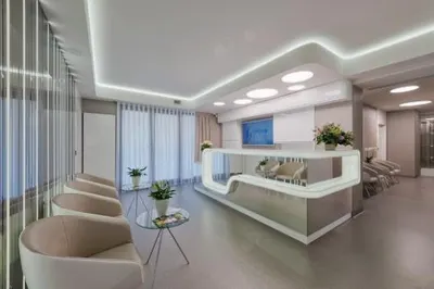 lek. Krzysztof Aksędowski, Chirurg